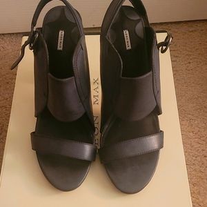 Leon Max black high heeled sandals Size 8
